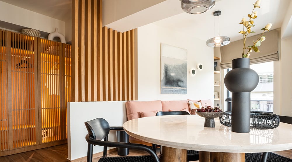 Platea Lux τραπεζαρία